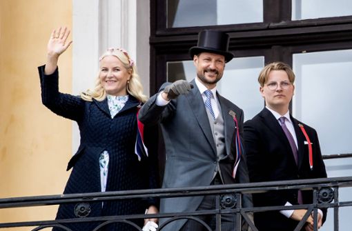 Die großen Kinder sind bereits flügge: Am norwegischen Nationalfeiertag stand nur Mette-Marits und Haakons Jüngster Sverre Magnus mit ihnen auf dem Palastbalkon. Foto: PPE