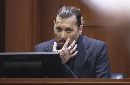 Hollywood-Star Johnny Depp im Gericht Foto: dpa/Jim Lo Scalzo