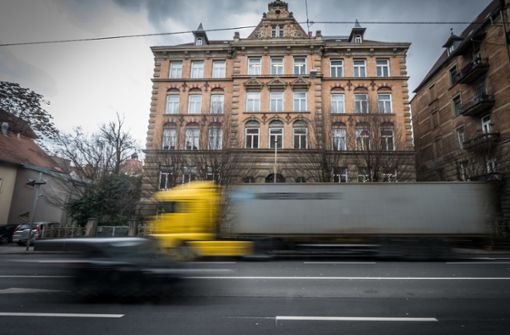 Die Hauptstätter Straße könnte in Zukunft tabu sein für Euro-5-Diesel. Foto: Lichtgut/Achim Zweygarth