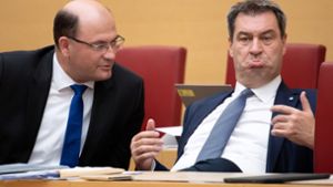 Bayerns Ministerpräsident Markus Söder (r.) und Albert Füracker, bayerischer Finanzminister Foto: dpa