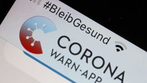 50.000 Deutsche fahren täglich als Berufspendler in die Schweiz. Doch die Corona-Warn-App ist darauf nicht eingestellt, sagen Kritiker. (Symbolbild) Foto: dpa/Oliver Berg