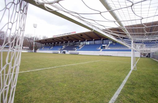 Im Gazi-Stadion auf der Waldau wird bis auf weiteres kein Fußball gespielt. Foto: Pressefoto Baumann/Hansjürgen Britsch