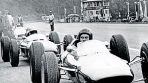 Jim Clark in seinem  Werkslotus beim Abschlusstraining auf dem Solitude-Ring. Der zweifache Weltmeister war dort 1964 der   letzte Formel-1-Sieger.   1965 fand nur noch ein Formel-2-Rennen statt, danach wurde der Rennbetrieb eingestellt. Foto: dpa