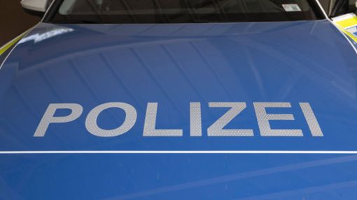 Zu einem Vorfall in Bad Cannstatt sucht die Polizei Zeugen. (Symbolfoto) Foto: IMAGO/Ulrich Roth/IMAGO/Ulrich Roth, www.ulrich-roth.com