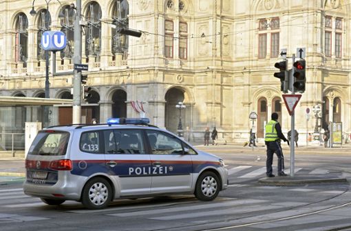 Einem mutmaßlichen Seriendieb hat es in Wien gestunken, er rief die Polizei – nun sitzt er in Haft. (Symbolbild) Foto: dpa