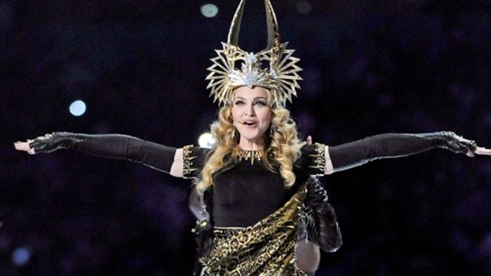 Madonna singt sich in den Dollar-Olymp