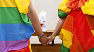 Viele homosexuelle paare legen Wert auf den kirchlichen Segen Foto: epd/Joern Neumann