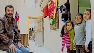 Khalaf Almousa will Jordaniens Hauptstadt Amman mit seinen Kindern so rasch wie möglich verlassen –  wenn nur der Krieg aufhören würde. Foto: Schiermeyer