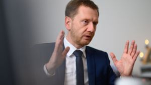 Gegen Sachsens Ministerpräsidenten Michael Kretschmer sollen in einer Telegram-Gruppe Mordpläne geäußert worden sein. Foto: dpa/Robert Michael