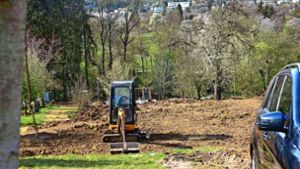 Die Stadt hat die Bauarbeiten im Landschaftsschutzgebiet vorerst gestoppt. Foto: privat