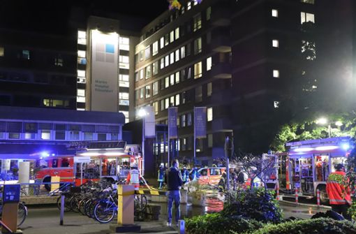 Der Brand brach im Marien Hospital in Düsseldorf aus. Foto: dpa