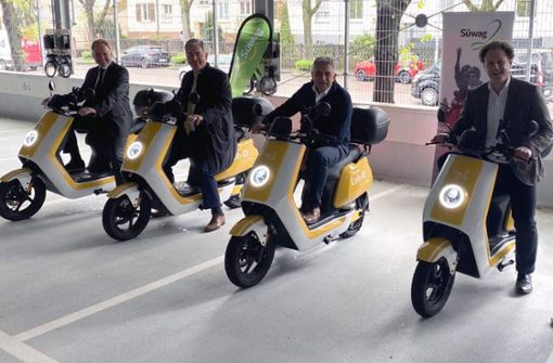 In Ludwigsburg wurde das Angebot bereits vor wenigen Monaten eingeführt. Elektrisch betriebene Motorroller kann man bald auch in Kornwestheim ausleihen. Foto: Sü/ag