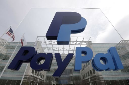 Berlin			-		Verbraucherschützer haben den Onlinebezahldienst PayPal wegen seiner 80 Seiten umfassenden Allgemeinen Geschäftsbedingungen (AGB) abgemahnt. Foto: AP
