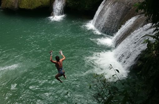 Einfach mal loslassen: Die Y.S. Falls im Süden Jamaikas Foto: Michael Werner