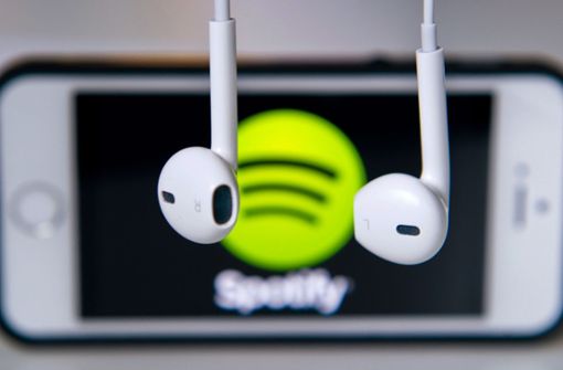 Musikstreaming-Dienste wie Spotify werden immer beliebter. Das verhilft der Musikindustrie zu mehr Umsatz. Foto: dpa