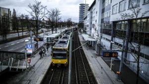 Aufgrund von Bauarbeiten enden einige Stadtbahnlinien am Wochenende an der Haltestelle Degerloch-Albstraße. Foto: Lichtgut/Leif Piechowski