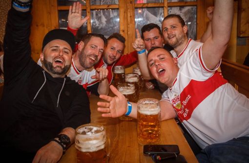 Besonders die VfB-Fans hatten etwas zu feiern. Foto: 7aktuell.de/Daniel Boosz