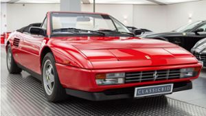 Der rote Ferrari Mondial T Pininfarina wurde für knapp 60 000 Euro versteigert. Foto: Classicbid