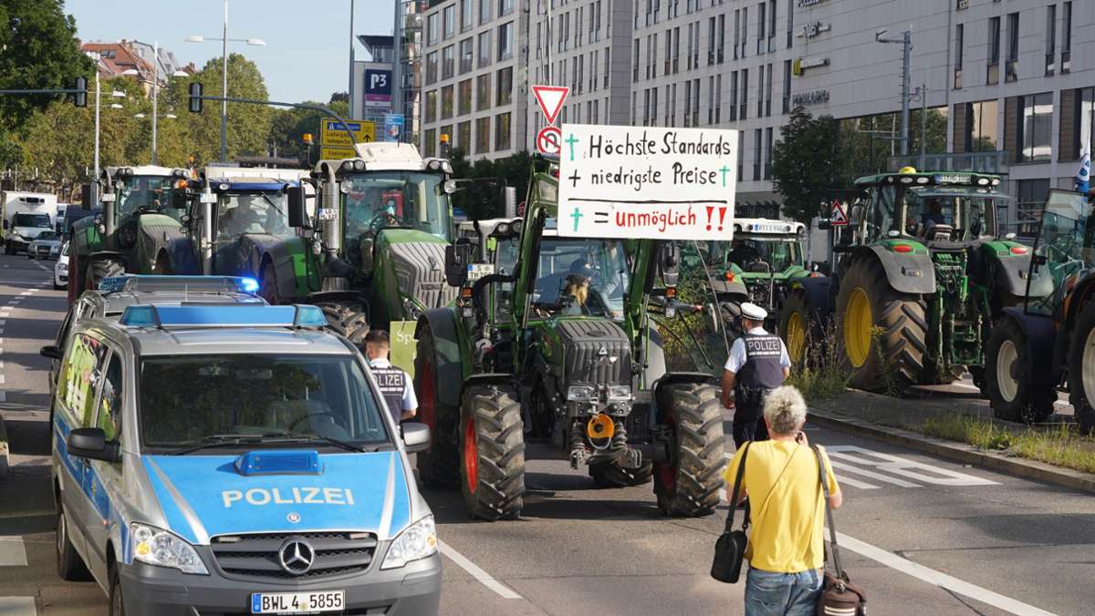 Protest der Landwirte in Stuttgart: Traktoren sorgen kurzzeitig für Verkehrschaos