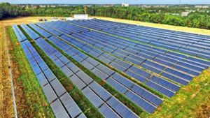 Die bisher größte deutsche Solarthermieanlage steht im brandenburgischen  Senftenberg. Foto: dpa