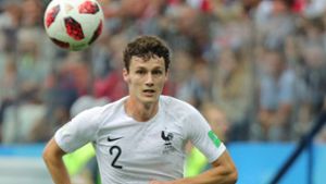 Benjamin Pavard und das französische Nationalteam überzeugen bisher bei der WM. Foto: AFP