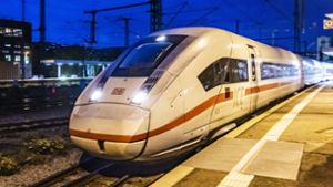 Deutschlands unpünktlichster Zug fährt nach Stuttgart