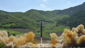 Nordkorea hat erneut eine Rakete getestet (Archivbild). Foto: KCNA via KNS
