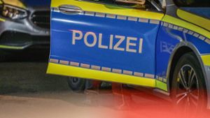 Insgesamt fünf Polizisten wurden bei dem Einsatz in Trier verletzt (Symbolbild). Foto: IMAGO/onw-images/IMAGO/Marius Bulling