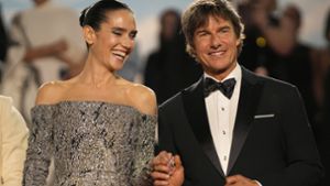 Jennifer Connelly und Tom Cruise bei der Premiere des Films „Top Gun: Maverick’ in Cannes. Foto: dpa/Daniel Cole
