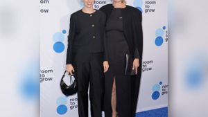 Uma Thurman und Maya Hawke bei ihrem Auftritt in New York. Foto: getty/Michael Loccisano / Getty Images