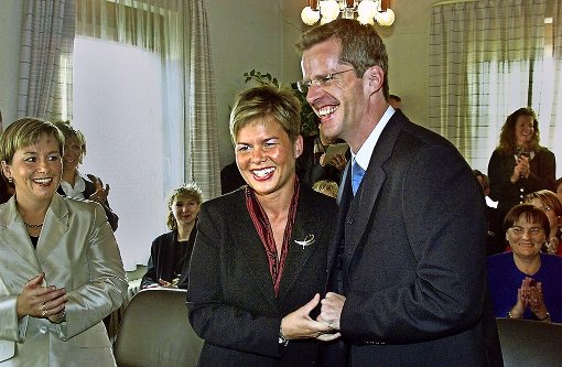 Ulrike und Clemens Binninger haben sich im Oktober 2002 das Ja-Wort gegeben. Seither bestimmt der Terminkalender das Eheleben. Foto: factum/Archiv