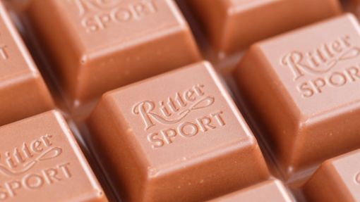Schokolade von Ritter Sport war im Sommer nur noch bei Edeka gelistet. Foto: imago images/Chromorange/Markus Mainka