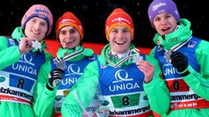 Jubel über WM-Silber im Teamwettbewerb: Severin Freund, Richard Freitag, Foto: Getty