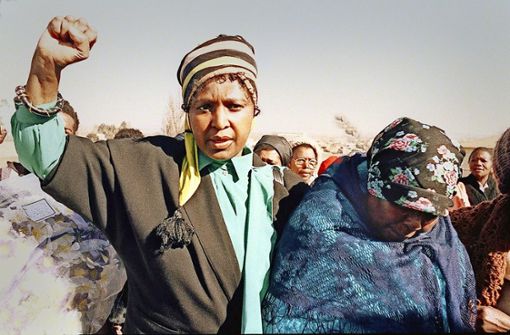Ikone der Befreiung oder ungeliebte Querulantin? Winnie Mandela bei einer Demonstration gegen die Apartheid im Jahr 1987. Foto: AFP