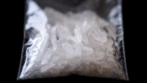 Die Polizei fand bei den Tatverdächtigen mehrere Hundert Gramm Crystal Meth. (Symbolfoto) Foto: dpa