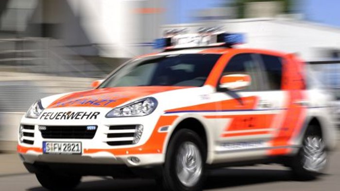 Feuerwehr birgt Toten aus Haus in Triberg