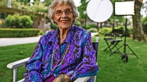 Auf der Suche nach neuen Filmrollen: Connie Sawyer, 104 Jahre alt Foto: SWR/Konrad Waldmann