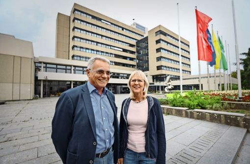 Zusammengerechnet waren sie 40 Jahre lang als Stadträte im Sindelfinger Rathaus: Hans Grau und Sabine Mundle von den Grünen. Foto: factum/
