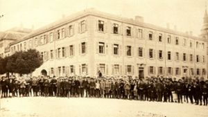 Die ehemalige Lateinschule um das Jahr 1900. Zu diesem Zeitpunkt war sie bereits zu einem „Vollgymnasium“ geworden. Foto: Stadtarchiv Ludwigsburg