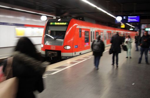 Die Münchner S-Bahn ist überlastet. Foto: imago/Ralph Peters/Ralph Peters