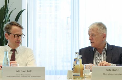 Die Rücklagenpolitik von OB Fritz Kuhn (li.) und Finanzbürgermeister Michael Föll wird vom Gemeinderat nun teils korrigiert. Foto: Lichtgut/Leif Piechowski