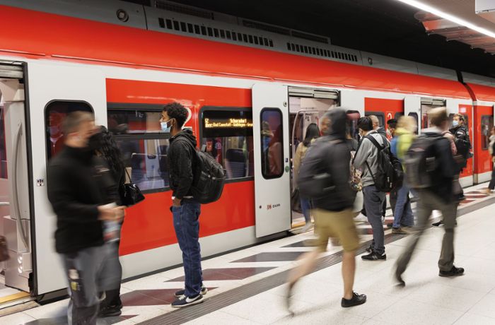 Nahverkehr in Stuttgart: Stadt schließt Lücke bei Jugendticket