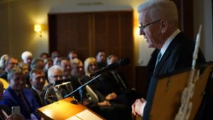 Winfried Kretschmann hielt die Gedenkrede auf den ehemaligen Außenminister und FDP-Vorsitzenden Klaus Kinkel. Foto: FDP BW