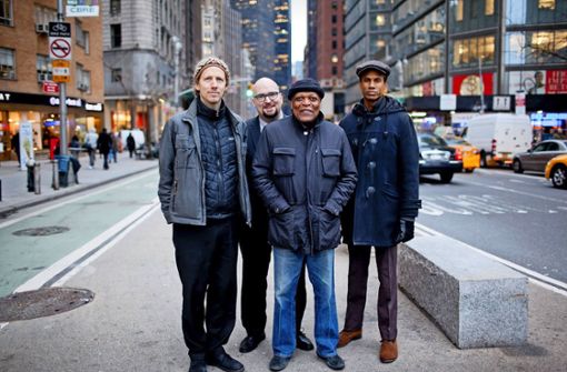 Aus der Jazzmetropole New York nach Esslingen: Billy Hart (vorn Mitte) und sein Quartett stehen beim Festivalauftakt auf der Bühne. Foto: oh