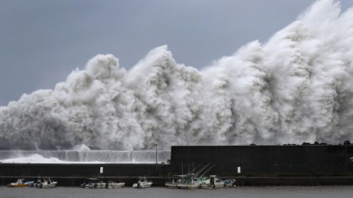 „Jebi“ ist der stärkste Taifun seit 25 Jahren
