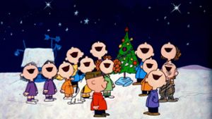 Weihnachtsmusik jetzt! Szene aus „A Charlie Brown Christmas“ aus dem Jahr 1965. Klicken Sie sich durch die Bildergalerie für unsere Lieblingsmusik zum Verschenken an Weihnachten. Foto: imago/Mary Evans