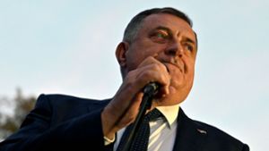 Kritiker bezeichnen Dodiks Herrschaft als autoritär und korrupt. Foto: AFP/ELVIS BARUKCIC