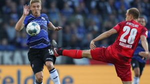 Das Hinspiel bei Arminia Bielefeld gewann der VfB Stuttgart knapp mit 1:0. Foto: dpa/Friso Gentsch