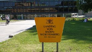 Im Landtag von Baden-Württemberg wurden Zugangsrechte eingeschränkt. Foto: dpa/Felix Schröder