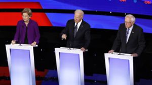 Dem linksliberalen Senator Bernie Sanders werden die besten Chancen zugesprochen. Doch auch Joe Biden oder  Elizabeth Warren (von rechts) könnten sich durchsetzen. Foto: dpa/Patrick Semansky
